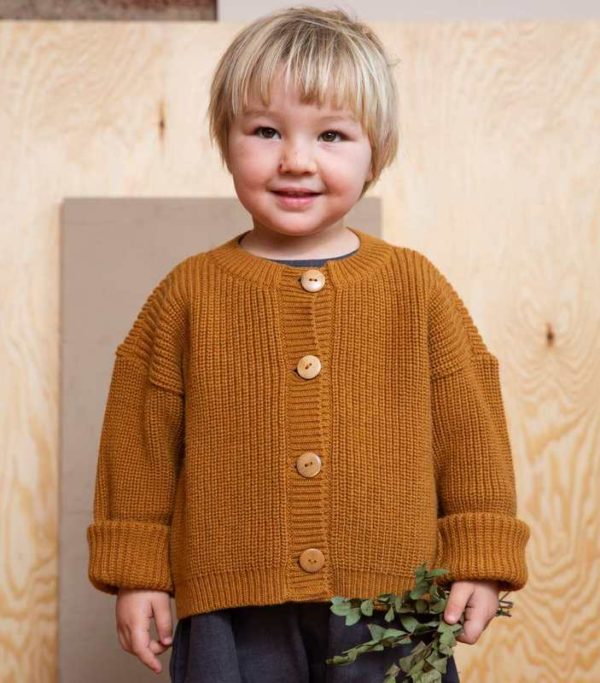 Matona_nico-gilet-enfant-moutarde_laine-recyclee-cachemire