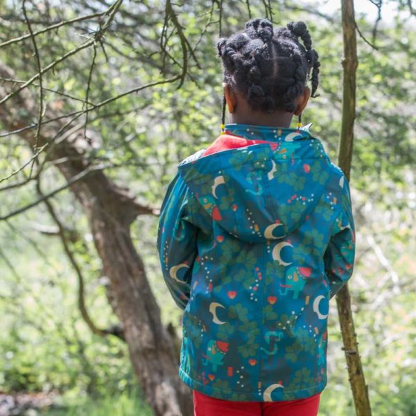Veste de pluie recyclée doublée en coton bio - Little Green Radicals – Image 11