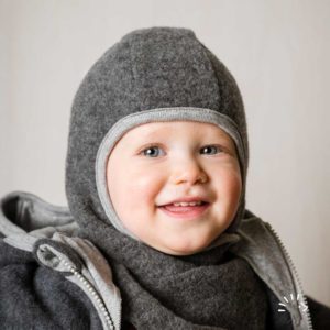 cagoule polaire bebe chaude doublée coton bio ouverture sur le côté popolini iobio